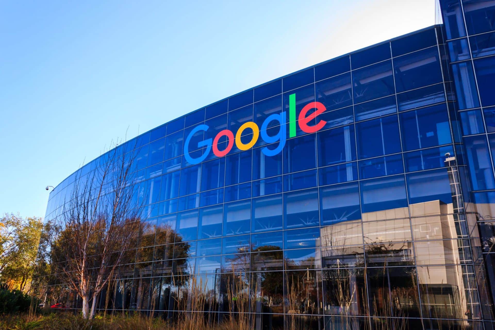 Um ponto crucial levantado pela Google é o compromisso com a privacidade e a segurança dos dados