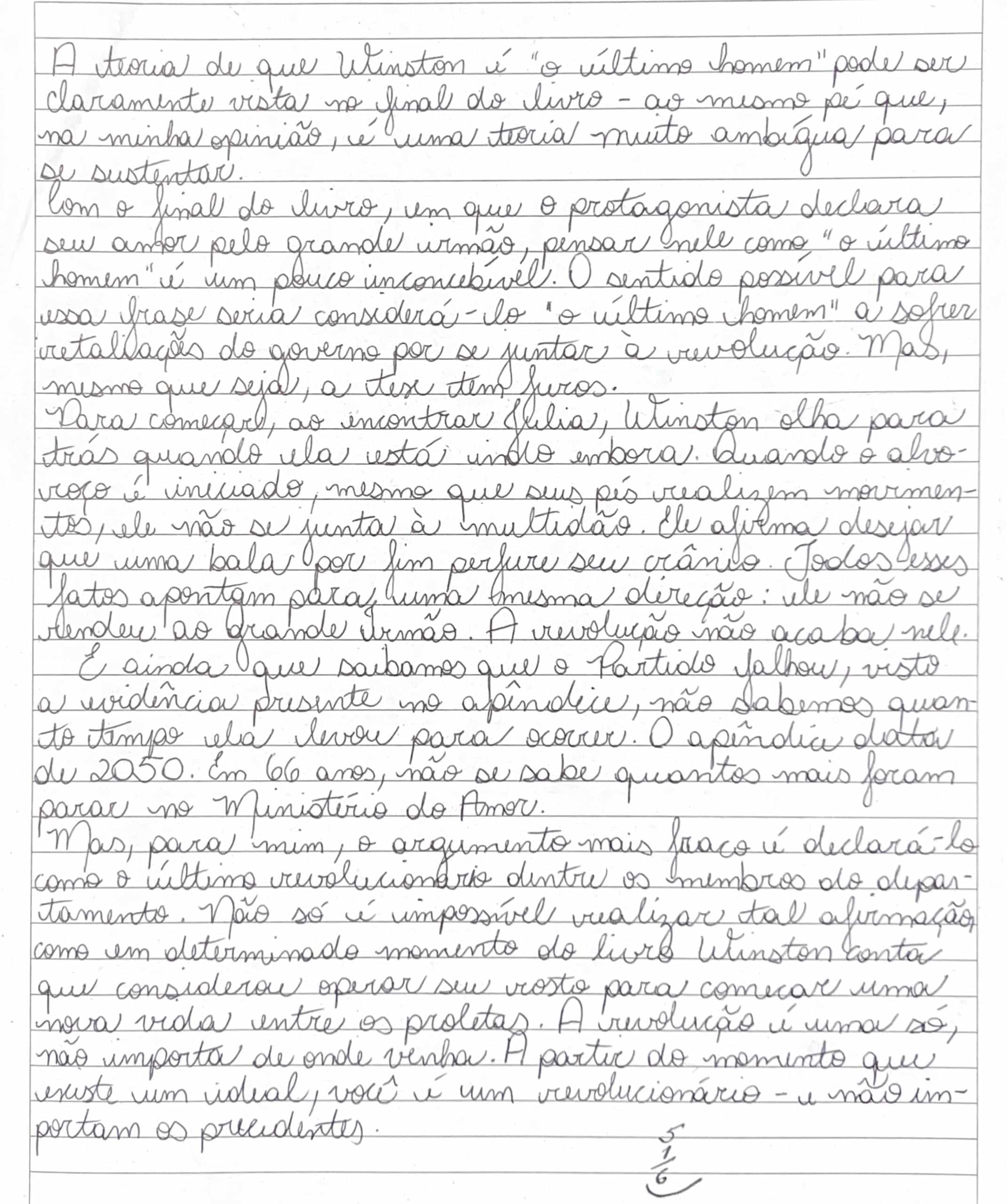 A redação dessa imagem foi escrito por mim em setembro de 2023, quando a IA ainda estava se tornando o que nós conhecemos hoje. Ele foi escrito sem o uso de tecnologia, para um exercício de sala de aula da disciplina de Língua Portuguesa do curso de jornalismo. Ele é o exemplo mais antigo que encontrei nas minhas bagunças - e é possível reparar no número alto de travessões